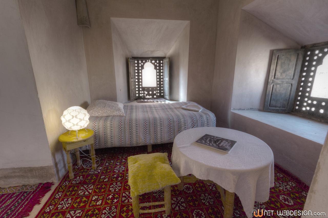 Kasbah Agoulzi Hotel Kelaat-M'Gouna Exterior photo